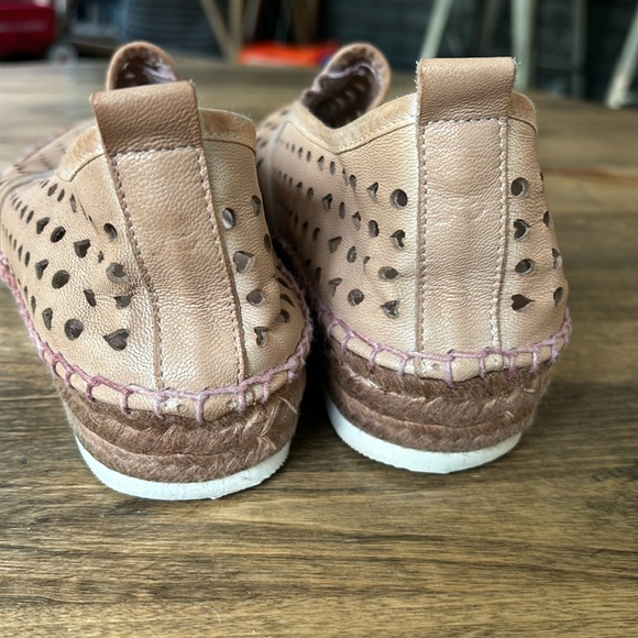 Agilis Barcelona Espadrilles - Picture 4 of 7